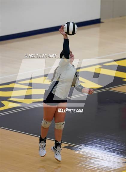 Thumbnail 1 in Decatur Central @ Mooresville photogallery.