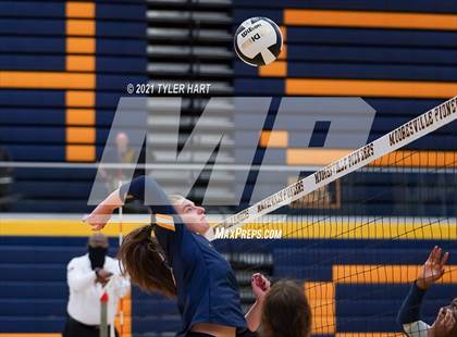 Thumbnail 2 in Decatur Central @ Mooresville photogallery.