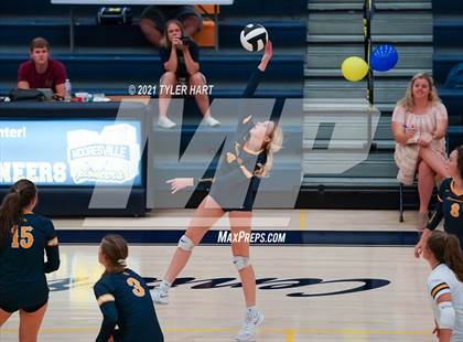 Thumbnail 2 in Decatur Central @ Mooresville photogallery.