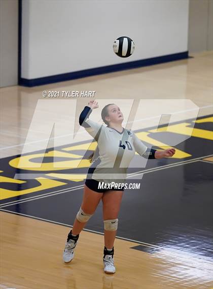 Thumbnail 1 in Decatur Central @ Mooresville photogallery.