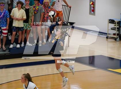 Thumbnail 1 in Decatur Central @ Mooresville photogallery.