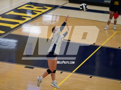 Thumbnail 2 in Decatur Central @ Mooresville photogallery.