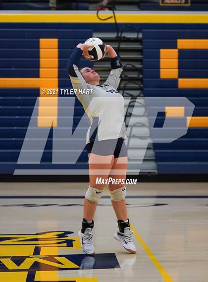Thumbnail 3 in Decatur Central @ Mooresville photogallery.
