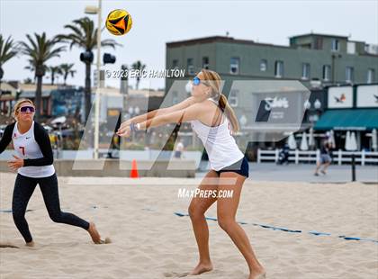 Thumbnail 3 in Laguna Beach @ Redondo Union photogallery.