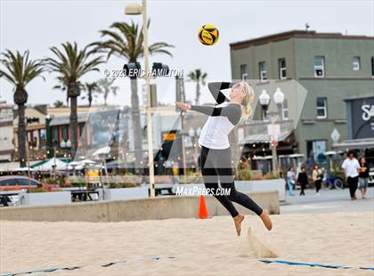 Thumbnail 1 in Laguna Beach @ Redondo Union photogallery.
