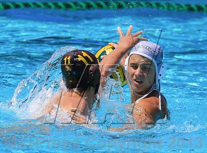 Thumbnail 2 in Poway v. Serra (8th Annual Draz Classic) photogallery.