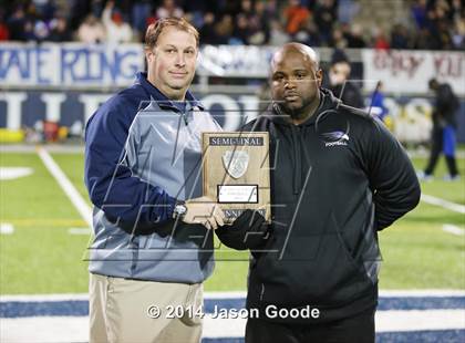 Thumbnail 2 in Florence @ Clay-Chalkville (AHSAA Class 6A Semifinal) photogallery.