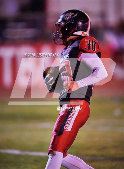 Thumbnail 2 in Tonopah vs Carlin (NIAA 1A State Semifinal) photogallery.