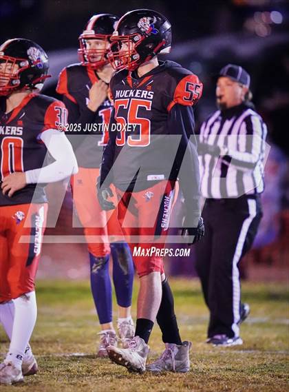 Thumbnail 3 in Tonopah vs Carlin (NIAA 1A State Semifinal) photogallery.
