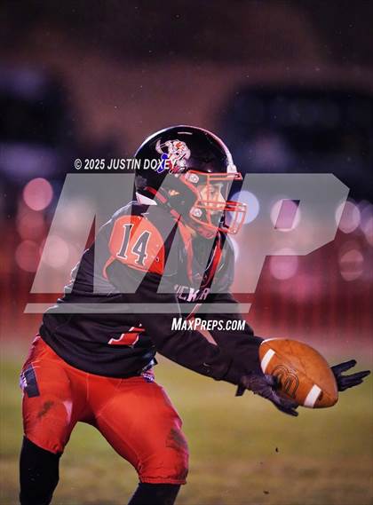 Thumbnail 2 in Tonopah vs Carlin (NIAA 1A State Semifinal) photogallery.