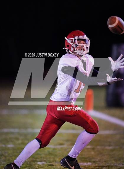 Thumbnail 1 in Tonopah vs Carlin (NIAA 1A State Semifinal) photogallery.