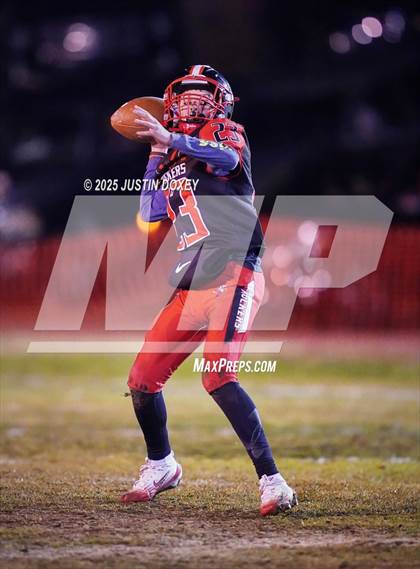 Thumbnail 3 in Tonopah vs Carlin (NIAA 1A State Semifinal) photogallery.