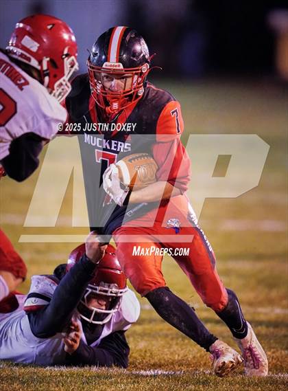 Thumbnail 1 in Tonopah vs Carlin (NIAA 1A State Semifinal) photogallery.