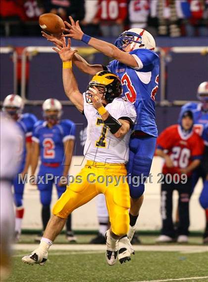 Thumbnail 1 in Secaucus vs. Cedar Grove (NJSIAA Public North 2 Group 1 Final) photogallery.