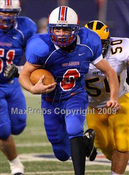 Thumbnail 3 in Secaucus vs. Cedar Grove (NJSIAA Public North 2 Group 1 Final) photogallery.