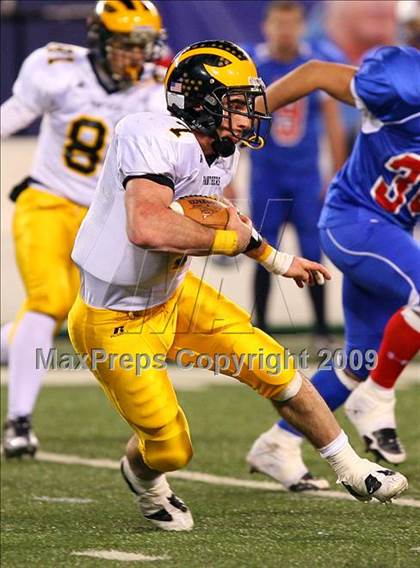 Thumbnail 3 in Secaucus vs. Cedar Grove (NJSIAA Public North 2 Group 1 Final) photogallery.