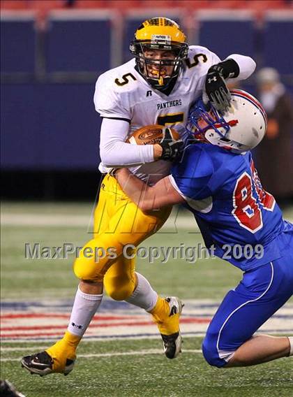 Thumbnail 1 in Secaucus vs. Cedar Grove (NJSIAA Public North 2 Group 1 Final) photogallery.