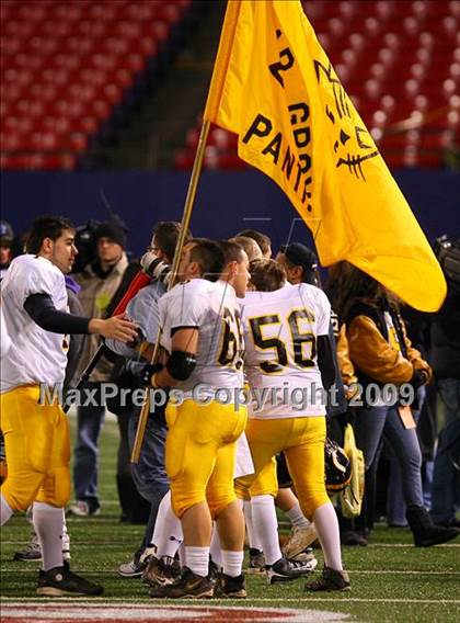 Thumbnail 3 in Secaucus vs. Cedar Grove (NJSIAA Public North 2 Group 1 Final) photogallery.