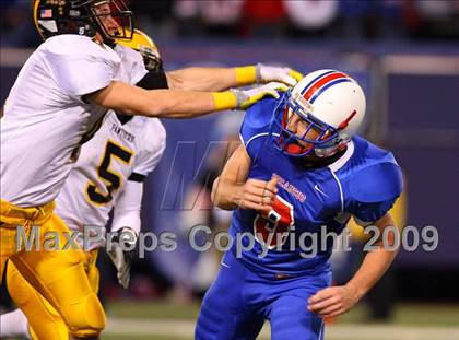Thumbnail 3 in Secaucus vs. Cedar Grove (NJSIAA Public North 2 Group 1 Final) photogallery.