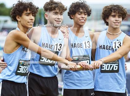 Thumbnail 3 in FHSAA 4A Finals (4 x 800 Meter) photogallery.