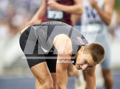Thumbnail 1 in FHSAA 4A Finals (4 x 800 Meter) photogallery.