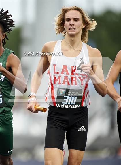Thumbnail 2 in FHSAA 4A Finals (4 x 800 Meter) photogallery.