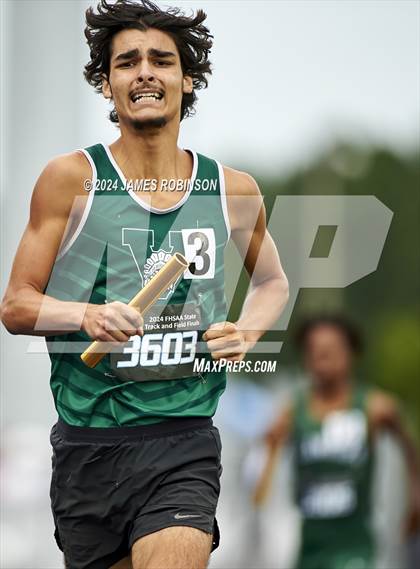 Thumbnail 1 in FHSAA 4A Finals (4 x 800 Meter) photogallery.