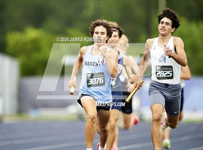 Thumbnail 2 in FHSAA 4A Finals (4 x 800 Meter) photogallery.