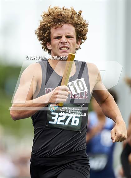 Thumbnail 2 in FHSAA 4A Finals (4 x 800 Meter) photogallery.
