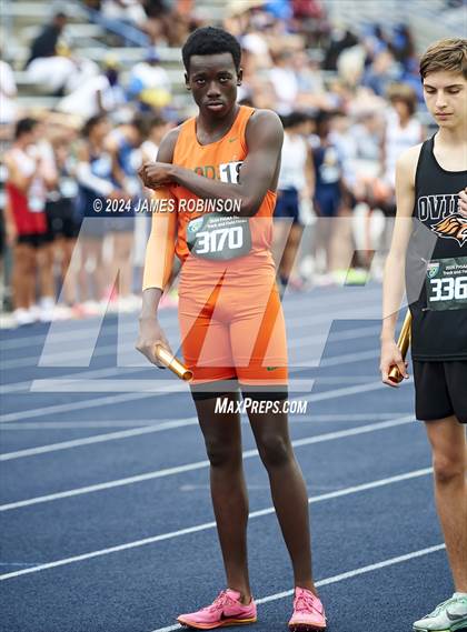 Thumbnail 3 in FHSAA 4A Finals (4 x 800 Meter) photogallery.