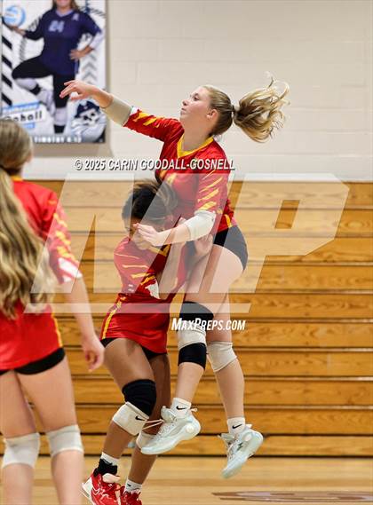Thumbnail 3 in Lejeune @ Swansboro photogallery.