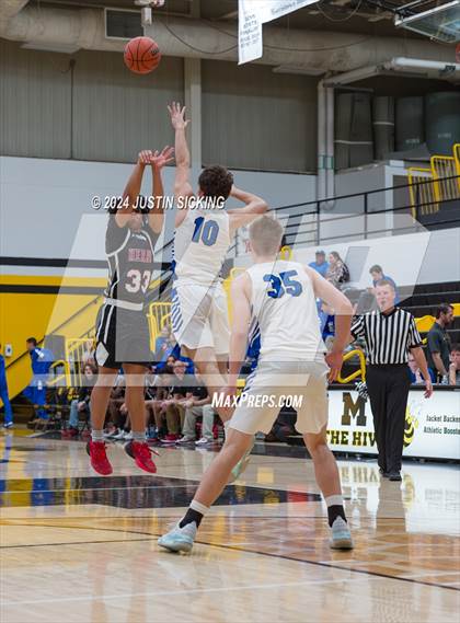 Thumbnail 3 in Waldron vs. Herron photogallery.