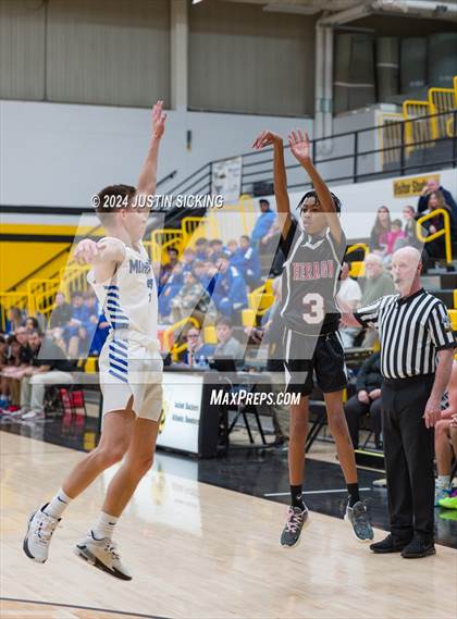 Thumbnail 3 in Waldron vs. Herron photogallery.