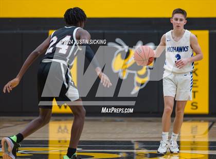 Thumbnail 2 in Waldron vs. Herron photogallery.
