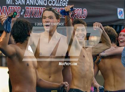 Thumbnail 3 in CIF-SS Division 4 Finals photogallery.