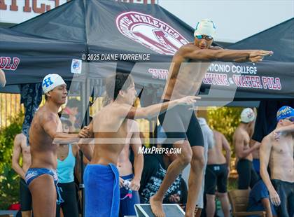 Thumbnail 2 in CIF-SS Division 4 Finals photogallery.