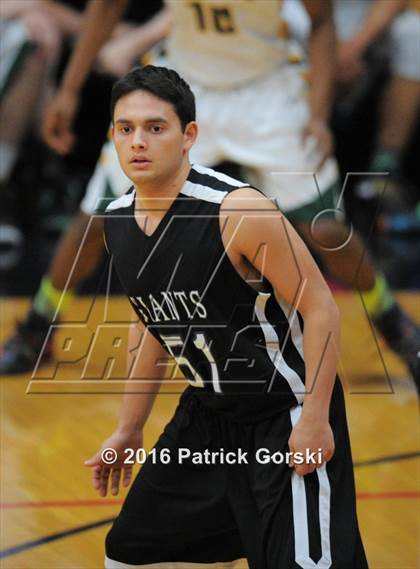 Thumbnail 3 in Stevenson vs. Highland Park (IHSA Class 4A Regional) photogallery.