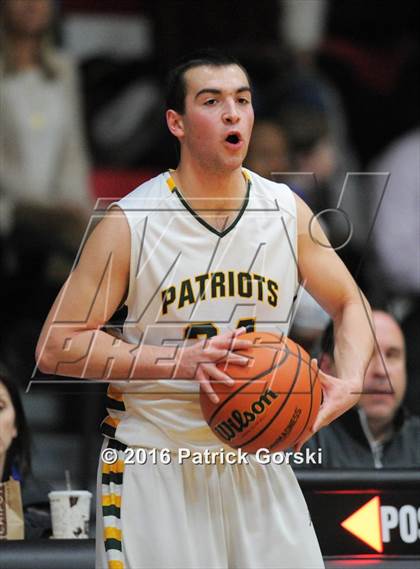 Thumbnail 3 in Stevenson vs. Highland Park (IHSA Class 4A Regional) photogallery.