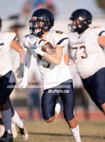 Thumbnail 3 in Chavez @ Shafter photogallery.
