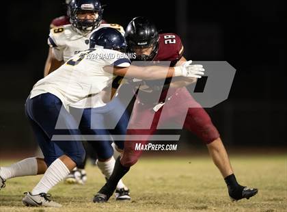 Thumbnail 2 in Chavez @ Shafter photogallery.