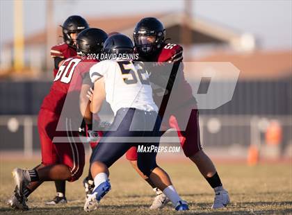 Thumbnail 3 in Chavez @ Shafter photogallery.