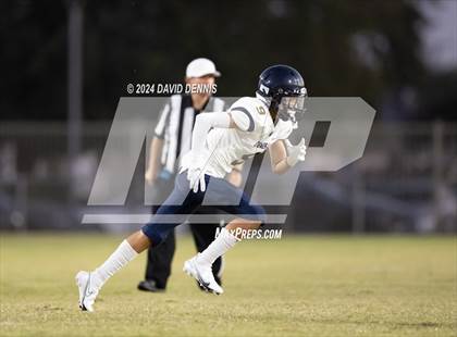 Thumbnail 3 in Chavez @ Shafter photogallery.