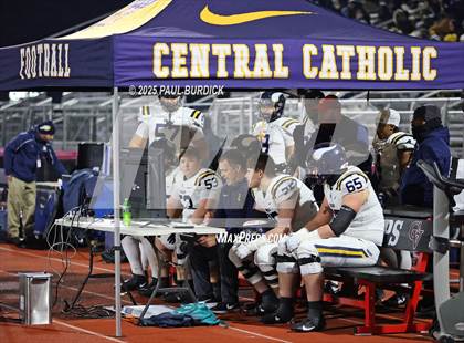 Thumbnail 3 in Central Catholic @ La Salle College (PIAA 6A Final) photogallery.