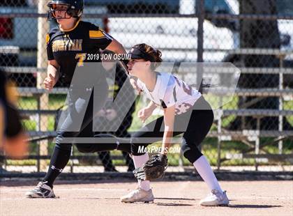 Thumbnail 3 in Newbury Park vs Foothill Tech photogallery.
