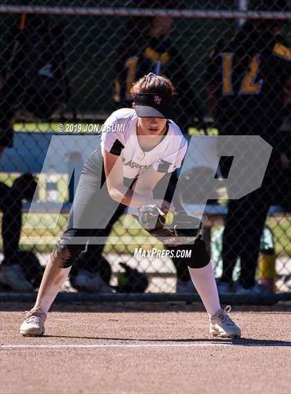 Thumbnail 3 in Newbury Park vs Foothill Tech photogallery.