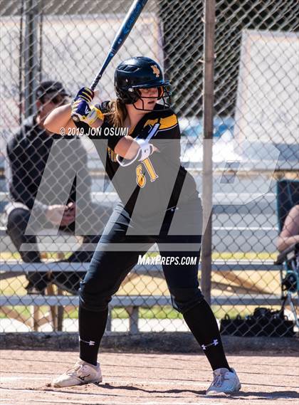 Thumbnail 1 in Newbury Park vs Foothill Tech photogallery.