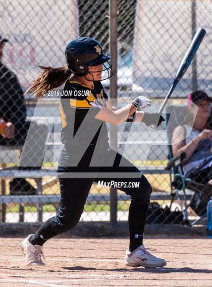 Thumbnail 3 in Newbury Park vs Foothill Tech photogallery.