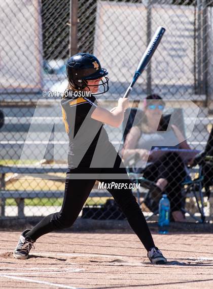 Thumbnail 3 in Newbury Park vs Foothill Tech photogallery.