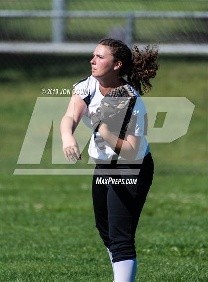 Thumbnail 3 in Newbury Park vs Foothill Tech photogallery.