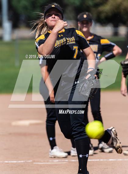 Thumbnail 3 in Newbury Park vs Foothill Tech photogallery.